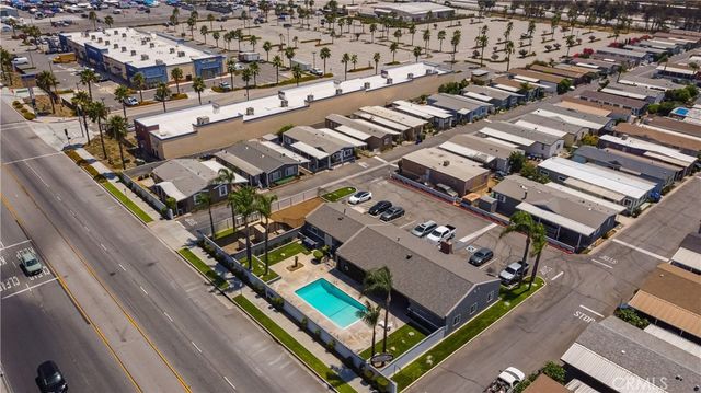 17377 Valley Boulevard 2, Fontana, CA 92335