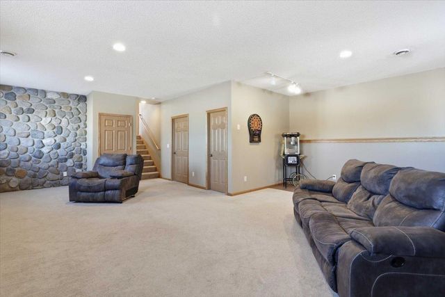 1804 290th Avenue, Mora, MN 55051