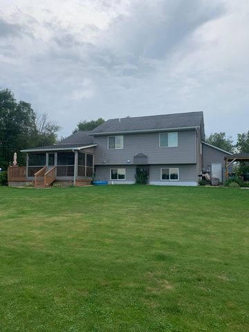 1804 290th Avenue, Mora, MN 55051