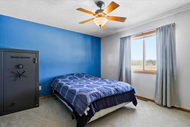 1804 290th Avenue, Mora, MN 55051