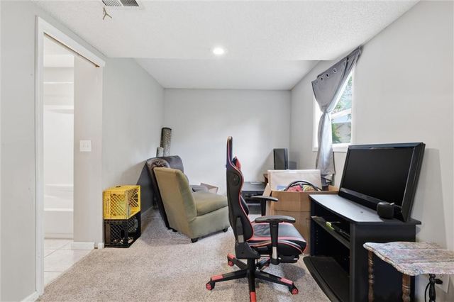 8953 Ann Avenue, Kansas City, KS 66112