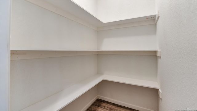 815 WAVERLY AVE, San Antonio, TX 78201