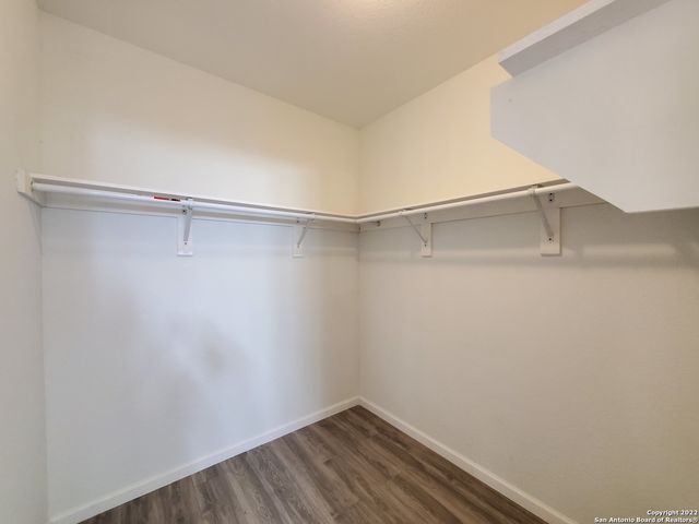 815 WAVERLY AVE, San Antonio, TX 78201