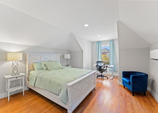 451 W Palm Dr., Myrtle Beach, SC 29579