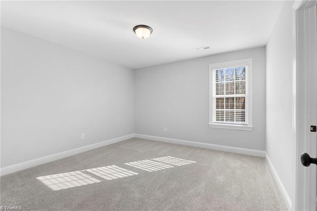 3051 Loch Drive, Winston-salem, NC 27106