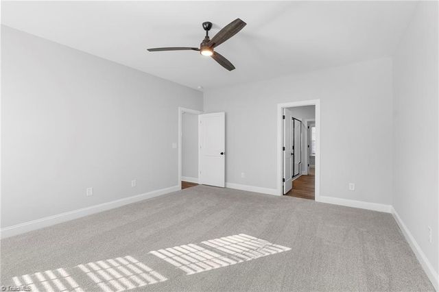 3051 Loch Drive, Winston-salem, NC 27106
