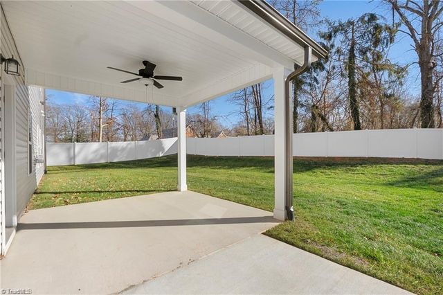 3051 Loch Drive, Winston-salem, NC 27106