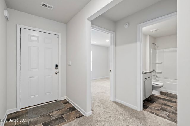 211 Silo Lane, Byhalia, MS 38611