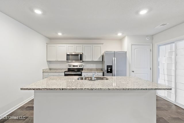 211 Silo Lane, Byhalia, MS 38611