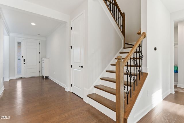 721 Vine Pond Court, Apex, NC 27523