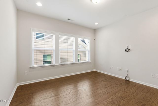 721 Vine Pond Court, Apex, NC 27523