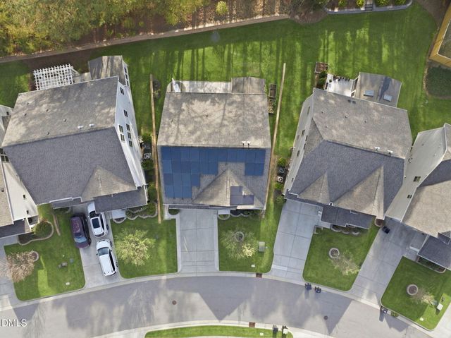 721 Vine Pond Court, Apex, NC 27523