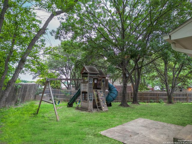 13610 POSSUM CV, San Antonio, TX 78232