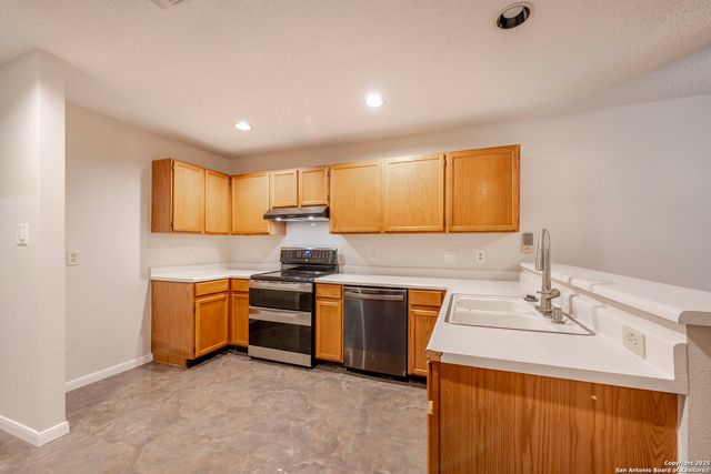 13610 POSSUM CV, San Antonio, TX 78232