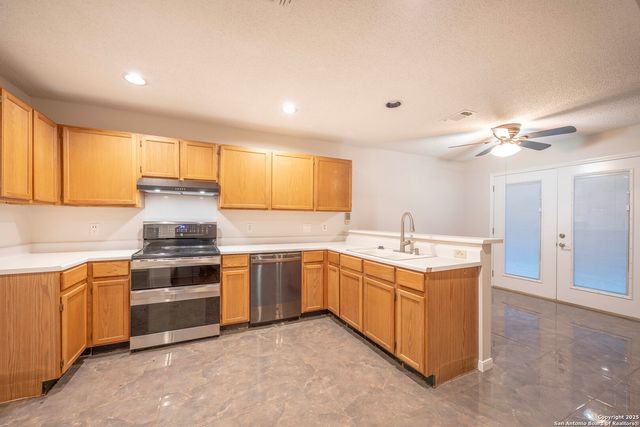 13610 POSSUM CV, San Antonio, TX 78232