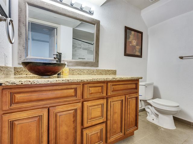 1701 Upland Drive 216, Houston, TX 77043