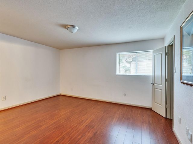 1701 Upland Drive 216, Houston, TX 77043