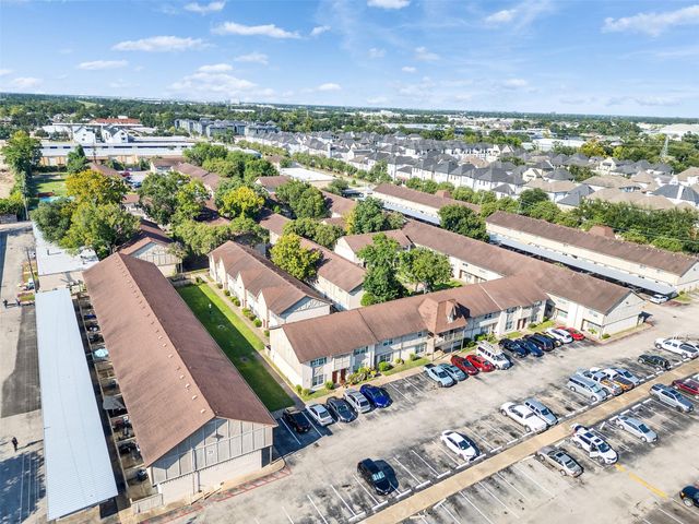 1701 Upland Drive 216, Houston, TX 77043