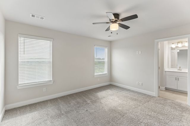 361 Coleman Ct, Columbia, TN 38401