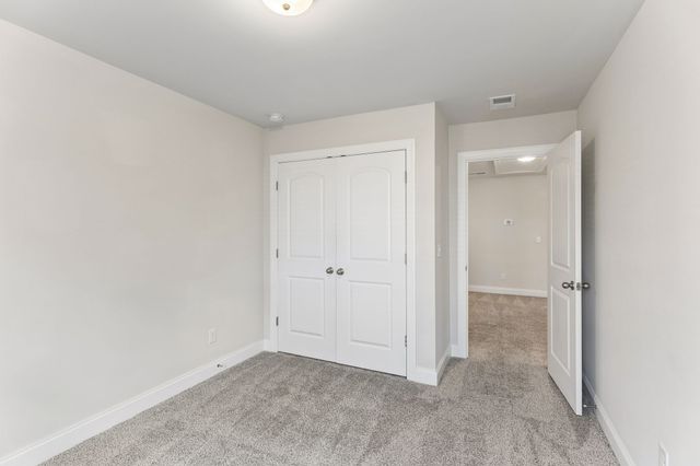361 Coleman Ct, Columbia, TN 38401