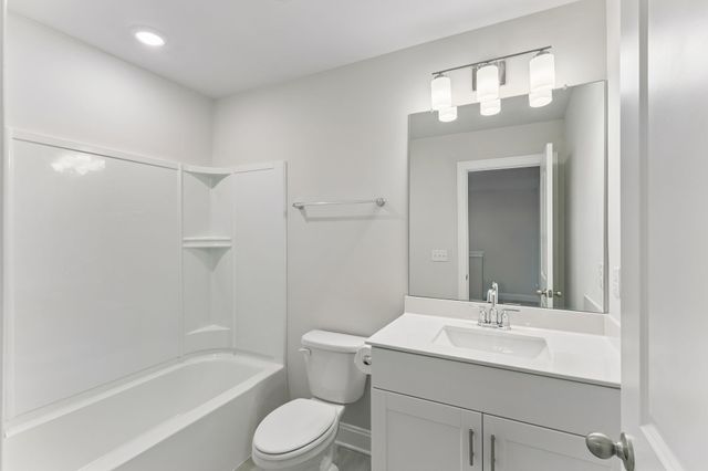 361 Coleman Ct, Columbia, TN 38401