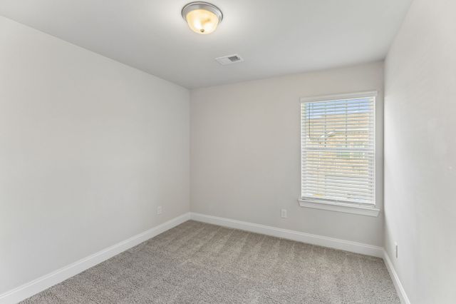 361 Coleman Ct, Columbia, TN 38401