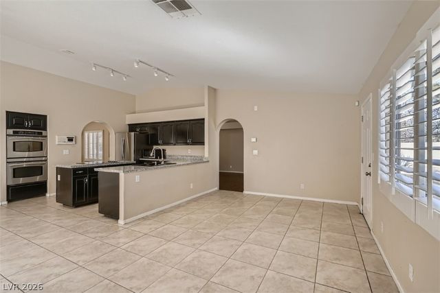 2224 Bear Valley Street, Las Vegas, NV 89128