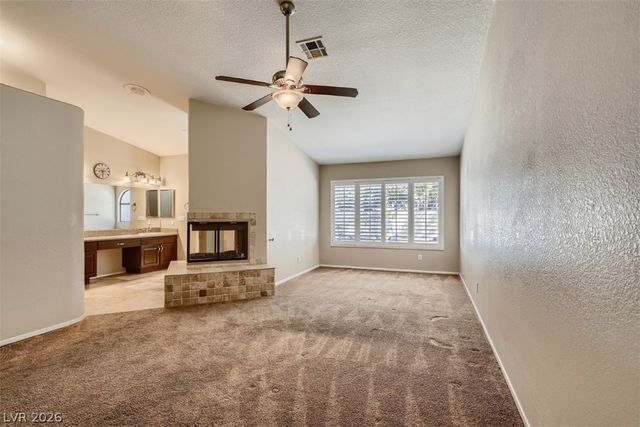 2224 Bear Valley Street, Las Vegas, NV 89128