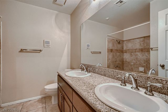 2224 Bear Valley Street, Las Vegas, NV 89128