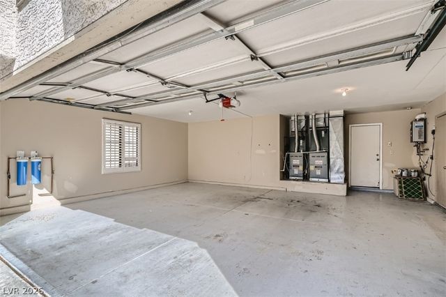 2224 Bear Valley Street, Las Vegas, NV 89128