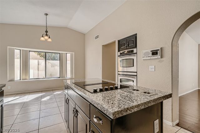 2224 Bear Valley Street, Las Vegas, NV 89128