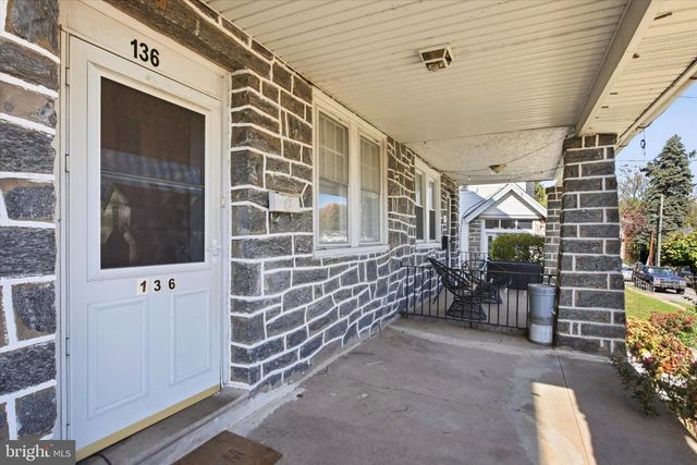 136 N FAIRVIEW AVE, Upper Darby, PA 19082