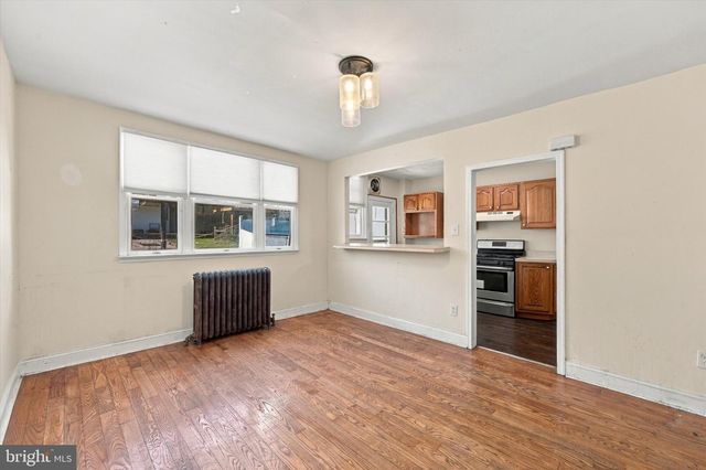 136 N FAIRVIEW AVE, Upper Darby, PA 19082