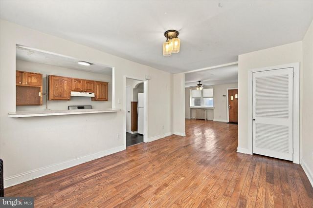 136 N FAIRVIEW AVE, Upper Darby, PA 19082
