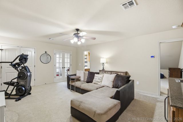 1005 S Yellowood Place W, Broken Arrow, OK 74012