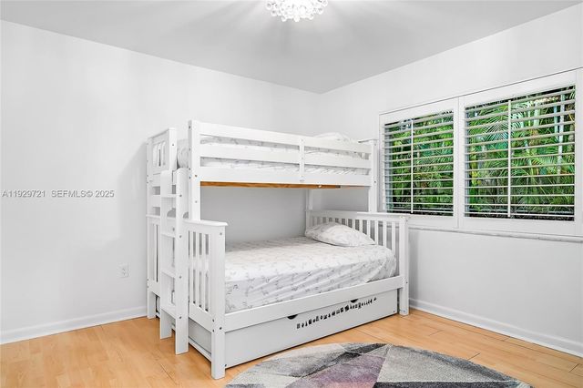 2085 Ixora Rd 0, North Miami, FL 33181