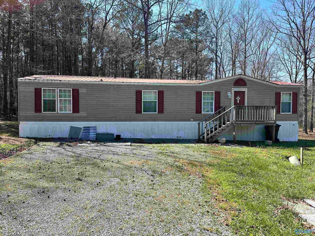3410 Deir Avenue NE, Fort Payne, AL 35967