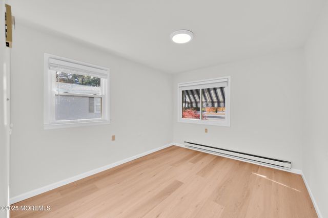 8 Holmes Court, Brick, NJ 08724