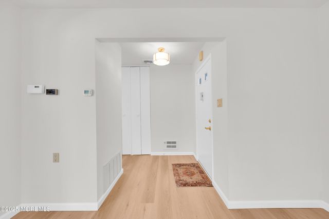 8 Holmes Court, Brick, NJ 08724