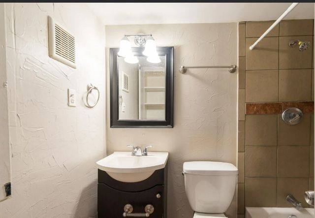 1505 W Lovers Lane 18, Arlington, TX 76013