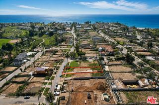 709 Swarthmore Avenue, Los Angeles, CA 90272