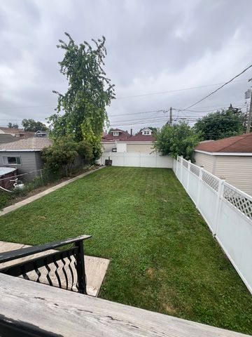 1306 Elmwood Avenue, Berwyn, IL 60402