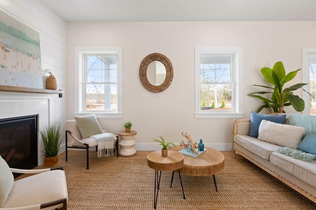 817 Race Lane, Marstons Mills, MA 02648