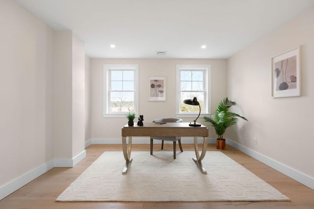 817 Race Lane, Marstons Mills, MA 02648