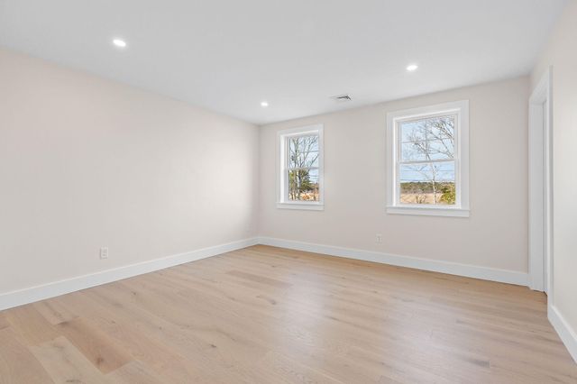 817 Race Lane, Marstons Mills, MA 02648