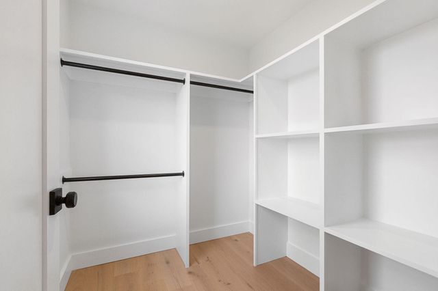 817 Race Lane, Marstons Mills, MA 02648