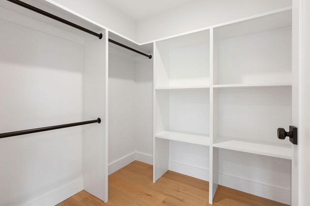 817 Race Lane, Marstons Mills, MA 02648