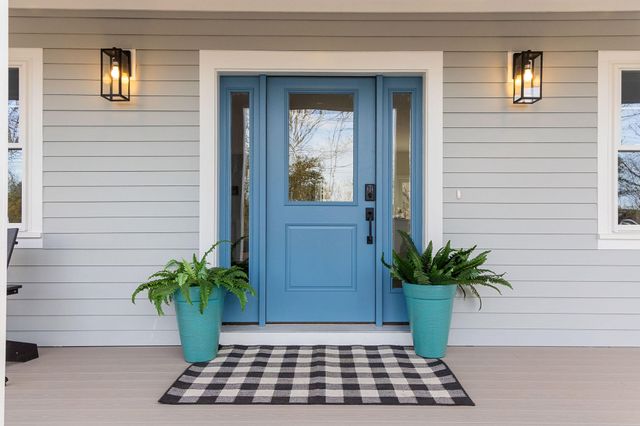 817 Race Lane, Marstons Mills, MA 02648