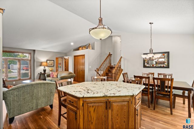 5200 S Lewis Ave Avenue, Sioux Falls, SD 57108