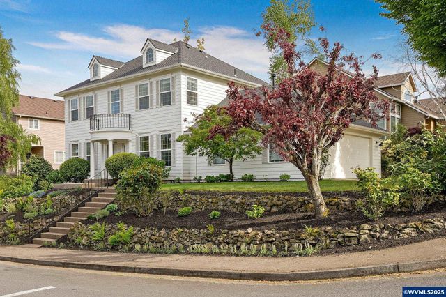 586 Valderama St SE, Salem, OR 97306